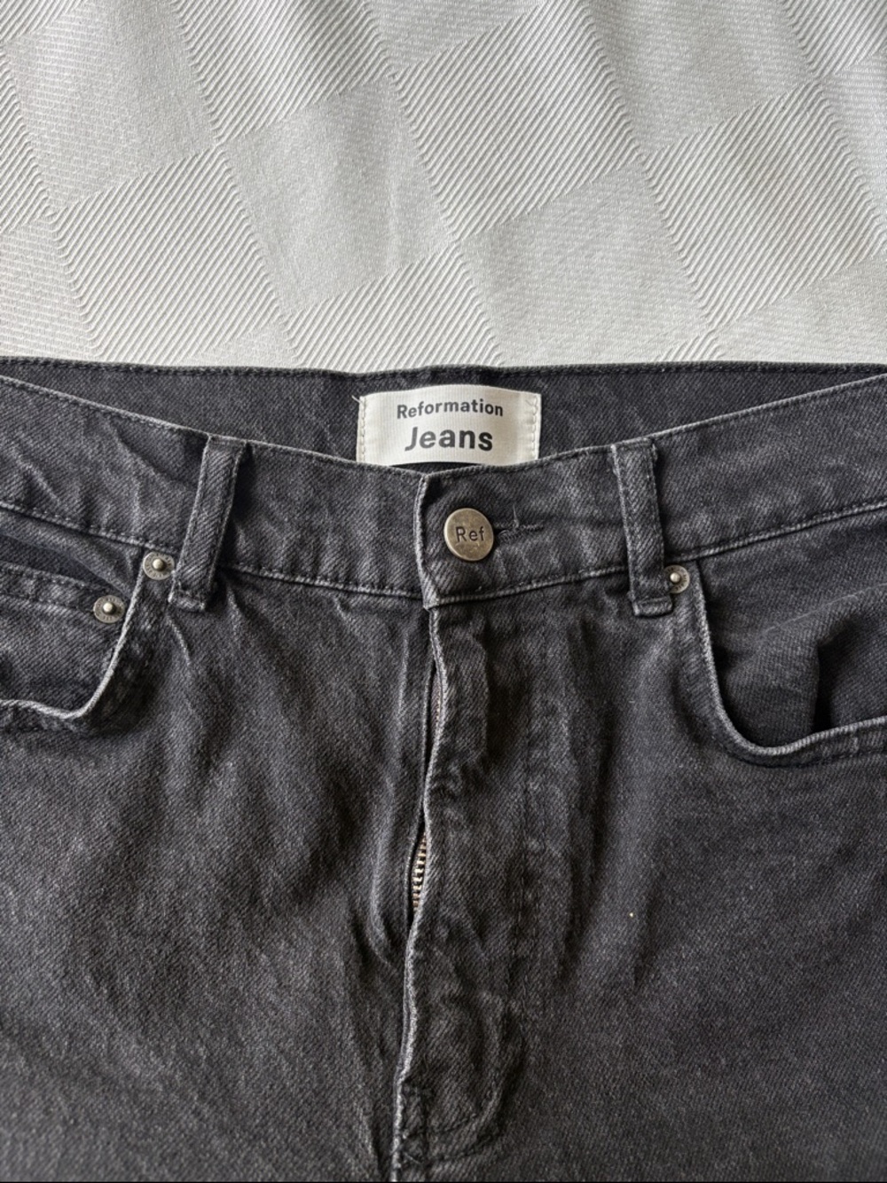 Reformation Mid-rise Black Straight Jeans